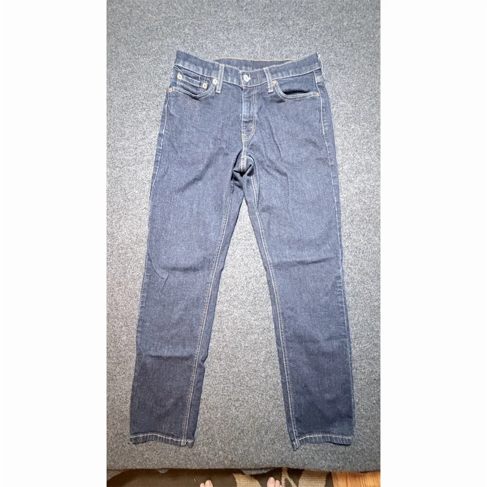 Levi's 514 Jeans Men's 30x32 Dark Blue Straight Leg 5-Pocket Denim